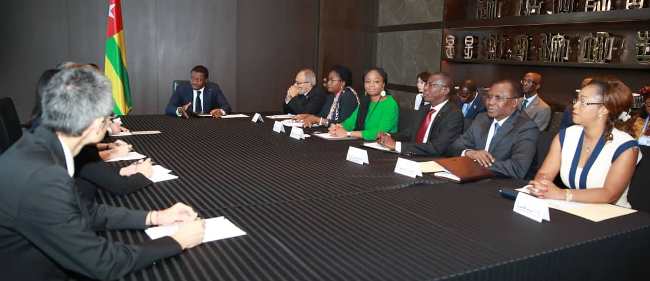 Faure Table Ronde