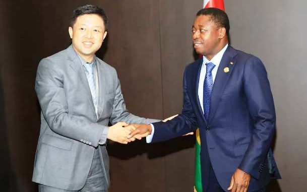 William Zhang et le Président Faure Gnassingbé