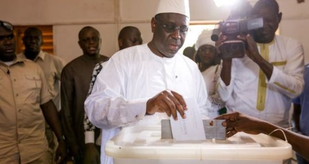 Macky Vote...
