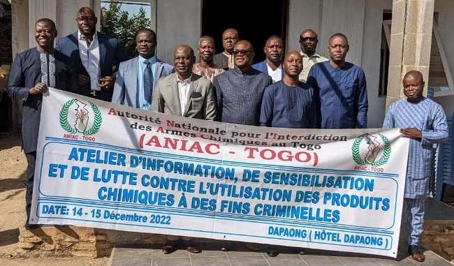 Vue d'ensemble des préfets avec les responsable de l'ANIAC