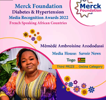 La journaliste de Savoir News Ambroisine Mêmèdé a remporté un des Prix mis en jeu en 2022 par la Fondation Merck.