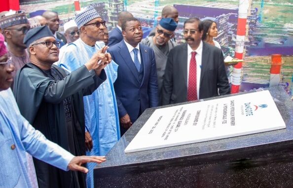 La mise en service de Dangote Oil Refinery à Lagos...