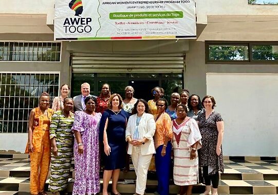 Isabel Casillas Guzman au siège de l’AWEP-Togo...