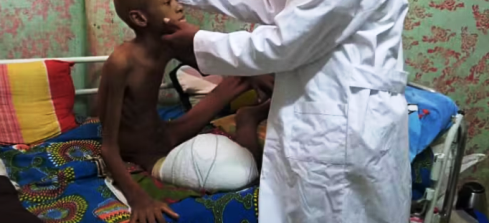 Consultation à l'Unité d'Onco-hématologie pédiatrique du CHU Sylvanus Olympio