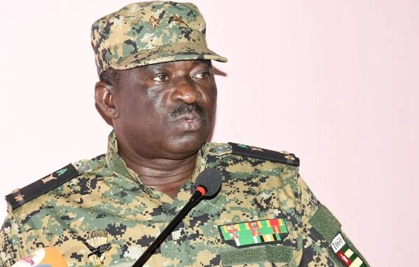 Le général de brigade Maganawé Dadja