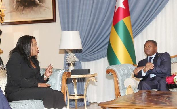 Le président Faure Gnassingbé et Mme Marie-Chantal Uwanyiligira en tête-à-tête...