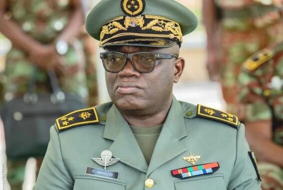 Le général Fructueux Gbaguidi