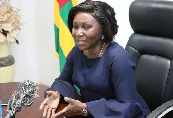 Mme Kayi Mivedor-Sambiani, ministre du commerce, de l’artisanat et de la consommation locale