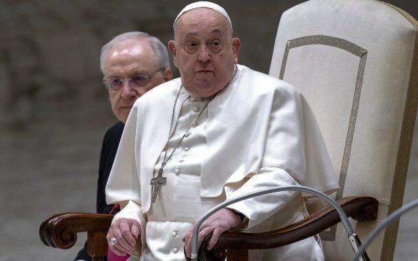 Le pape François..