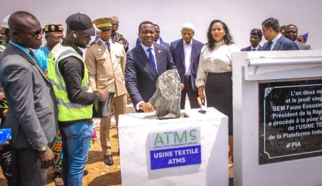 Pose de la première pierre de l’unité textile Africa Textile Management Services (ATMS)..